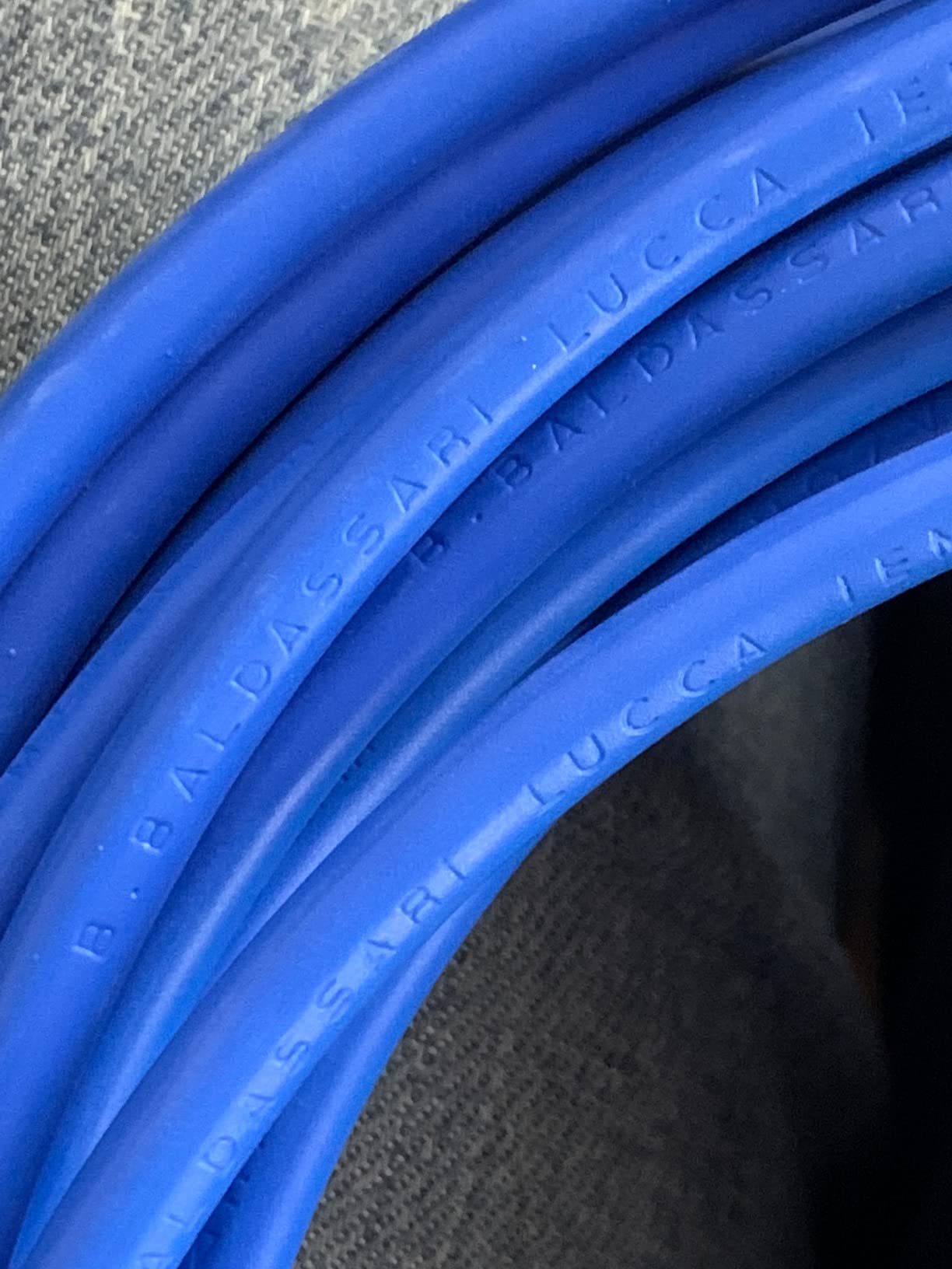 Blau eindeutig